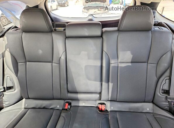 4S4BTANC2M3216831 2021 SUBARU OUTBACK White Widok tylnych siedzeń