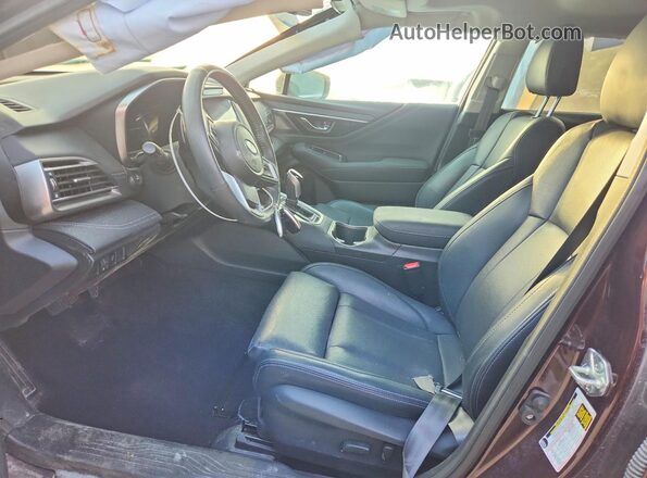 4S4BTANC2R3270590 2024 SUBARU OUTBACK Purple Front interior view