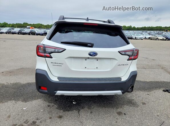 4S4BTANC2S3260468 2025 SUBARU OUTBACK White Rear view