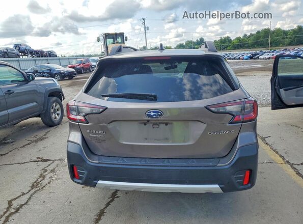 4S4BTANC3N3277798 2022 SUBARU OUTBACK Tan Rear view