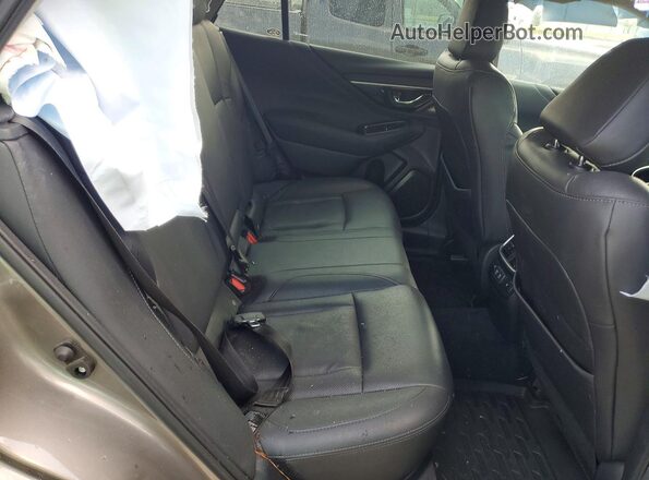 4S4BTANC3N3277798 2022 SUBARU OUTBACK Tan Rear interior view