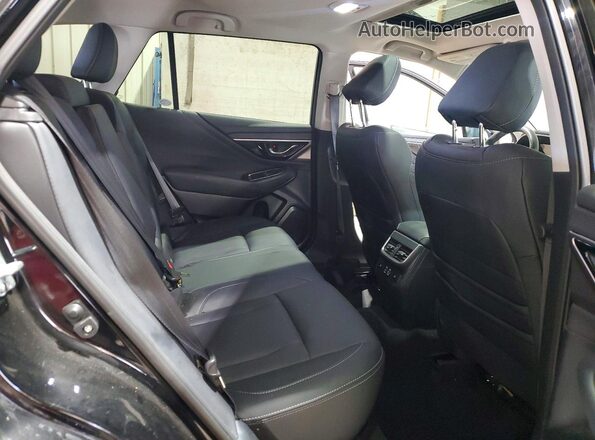 4S4BTANC4R3149446 2024 SUBARU OUTBACK Black Rear interior view