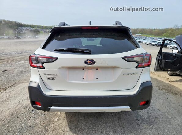 4S4BTANC6P3188875 2023 SUBARU OUTBACK White უკანა ხედი