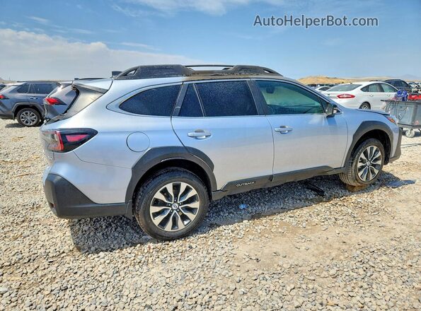 4S4BTANC6P3204931 2023 SUBARU OUTBACK Серебряный Задняя правая четверть