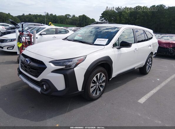 4S4BTANC6S3124778 2025 SUBARU OUTBACK White წინა მარცხენა ხედი სამი მეოთხედიდან