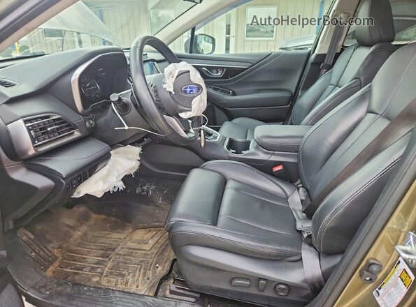 4S4BTANC8R3198567 2024 SUBARU OUTBACK Green Вид салону спереду