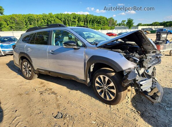4S4BTANC9S3263688 2025 SUBARU OUTBACK Серебряный Передняя правая четверть
