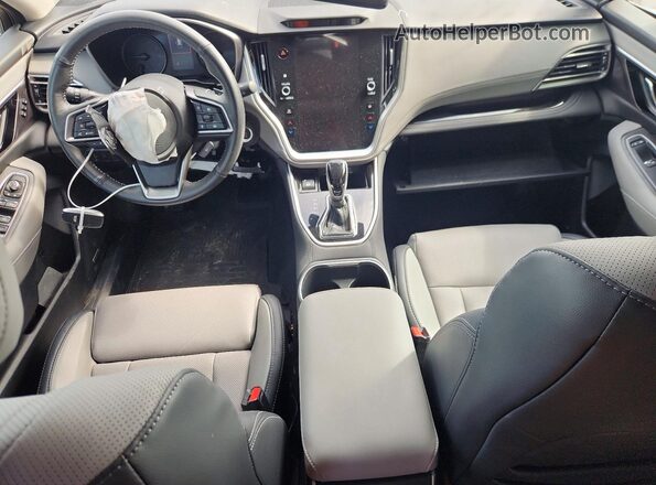 4S4BTANC9S3263688 2025 SUBARU OUTBACK Серебряный Вид панели приборов