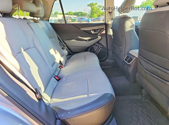 4S4BTANC9S3263688 2025 SUBARU OUTBACK Серебряный Вид задней части салона