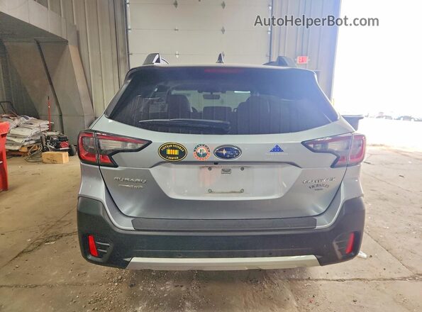 4S4BTANCXM3184131 2021 SUBARU OUTBACK Silver Rear view