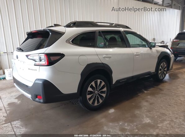 4S4BTANCXP3165776 2023 SUBARU OUTBACK White Tył prawy