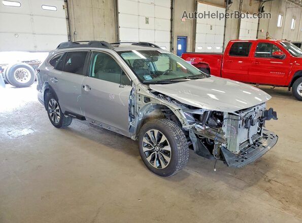 4S4BTANCXP3204933 2023 SUBARU OUTBACK Silver Передня права чверть