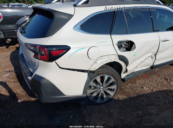 4S4BTAPC0R3150722 2024 SUBARU OUTBACK White Front view
