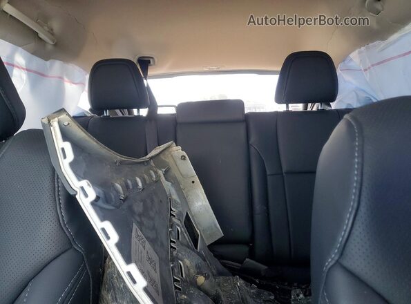 4S4BTAPC5R3244577 2024 SUBARU OUTBACK White Հետևի նստատեղերի տեսք