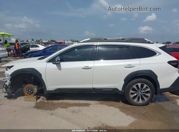 4S4BTAPC9R3252780 2024 SUBARU OUTBACK White 