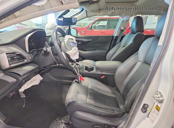 4S4BTGLD5M3106631 2021 SUBARU OUTBACK Белый Вид салона спереди