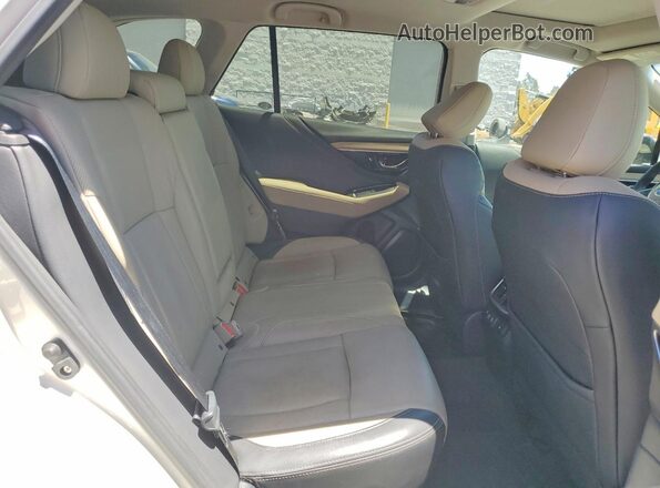 4S4BTGND3L3132544 2020 SUBARU OUTBACK Белый Вид задней части салона