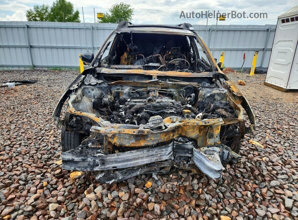 4S4BTGNDXR3174279 2024 SUBARU OUTBACK Silver Widok z przodu