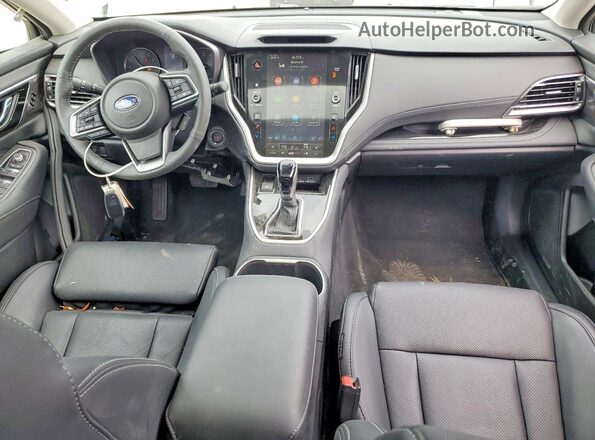 4S4BTGNDXS3312845 2025 SUBARU OUTBACK Silver Вид панелі приладів