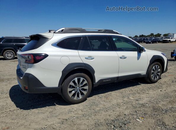 4S4BTGPD6S3227353 2025 SUBARU OUTBACK Белый Задняя правая четверть