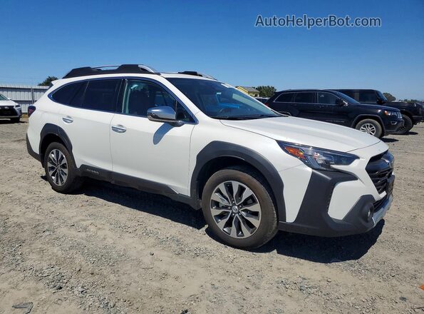 4S4BTGPD6S3227353 2025 SUBARU OUTBACK Белый Передняя правая четверть