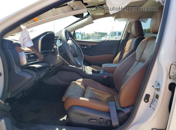 4S4BTGPD6S3227353 2025 SUBARU OUTBACK Белый Вид салона спереди