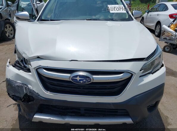 4S4BTGPD7M3205395 2021 SUBARU OUTBACK White Widok z tyłu