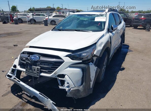 4S4BTGPD7S3210299 2025 SUBARU OUTBACK White Առջևի ձախ երեք քառորդ տեսարան