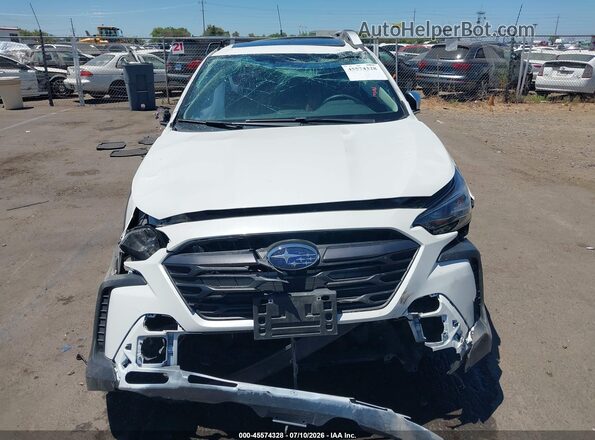 4S4BTGPD7S3210299 2025 SUBARU OUTBACK White Առջևի վահանակի տեսք