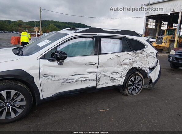 4S4BTGPD8S3232022 2025 SUBARU OUTBACK Белый Вид спереди