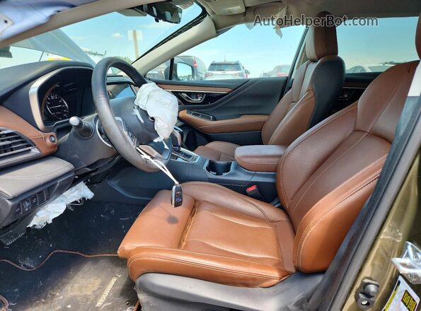 4S4BTGPD8S3253629 2025 SUBARU OUTBACK Зеленый Вид салона спереди