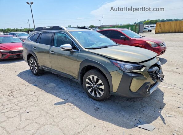 4S4BTGPD8S3253629 2025 SUBARU OUTBACK Зеленый Передняя правая четверть
