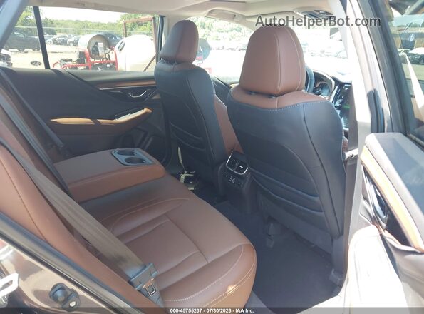 4S4BTGPDXS3226755 2025 SUBARU OUTBACK Gray Widok naklejki z numerem VIN