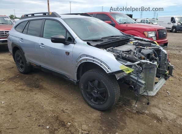 4S4BTGSD0R3281281 2024 SUBARU OUTBACK Silver Передня права чверть