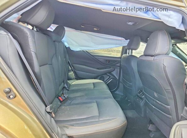 4S4BTGUD0R3255180 2024 SUBARU OUTBACK Green Вид задніх сидінь