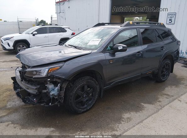 4S4BTGUD0S3246372 2025 SUBARU OUTBACK Gray Vista tres cuartos delantera izquierda
