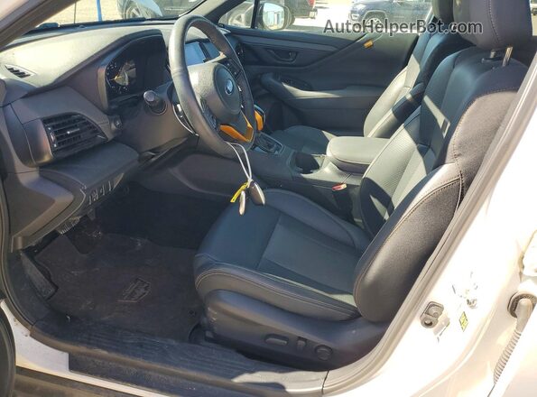 4S4BTGUD1S3190068 2025 SUBARU OUTBACK White Вид салону спереду