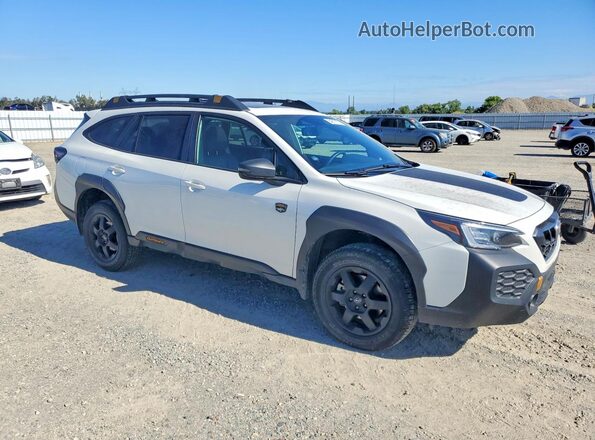 4S4BTGUD1S3190068 2025 SUBARU OUTBACK White Передня права чверть