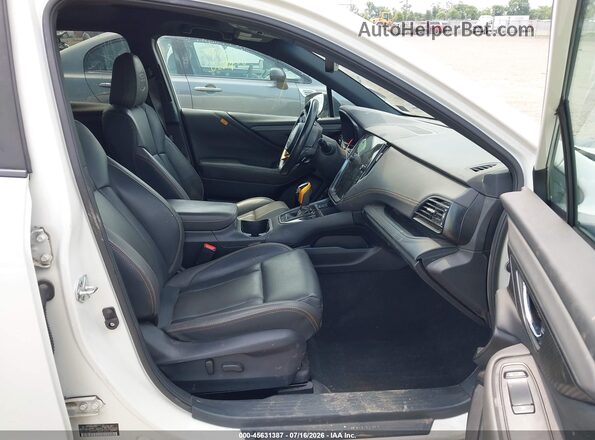 4S4BTGUD2N3272153 2022 SUBARU OUTBACK White Вид салону спереду