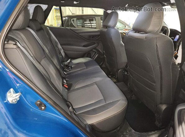 4S4BTGUD2S3280748 2025 SUBARU OUTBACK Blue Widok wnętrza z tyłu