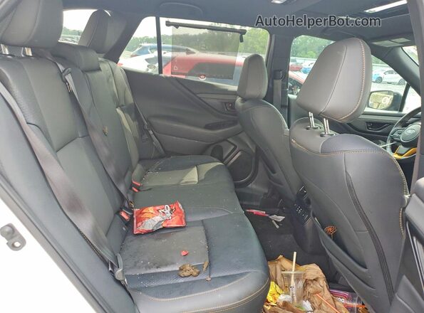 4S4BTGUD4P3198026 2023 SUBARU OUTBACK White Vista interior trasera