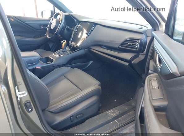 4S4BTGUD5N3171334 2022 SUBARU OUTBACK Green Front interior view
