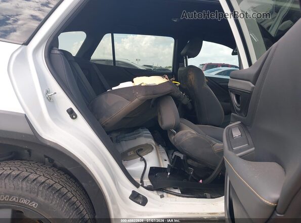 4S4BTGUD5P3173281 2023 SUBARU OUTBACK Белый Вид наклейки с VIN-кодом