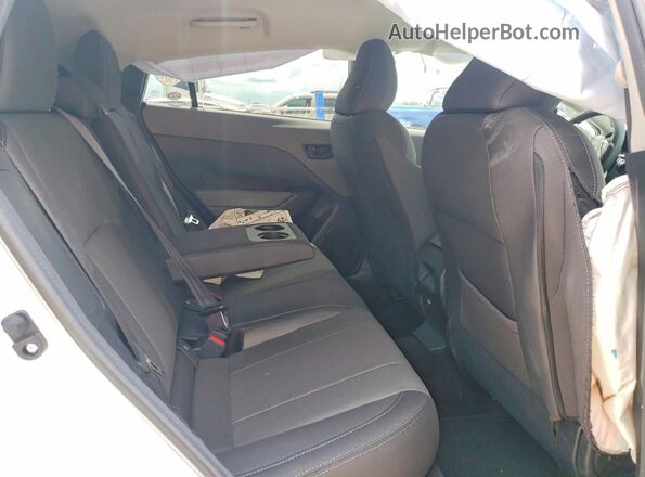 4S4GUHB66T3781138 2026 SUBARU CROSSTREK White Rear interior view