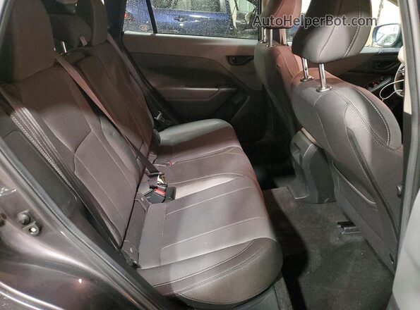 4S4GUHB68T3766205 2026 SUBARU CROSSTREK Gray Вид задньої частини салону