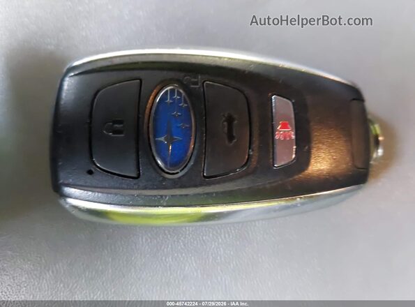 4S4GUHD61T3739912 2026 SUBARU CROSSTREK Серый Вид панели приборов