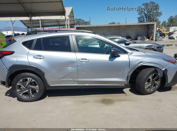 4S4GUHD63T3777769 2026 SUBARU CROSSTREK Silver Вид задньої частини салону