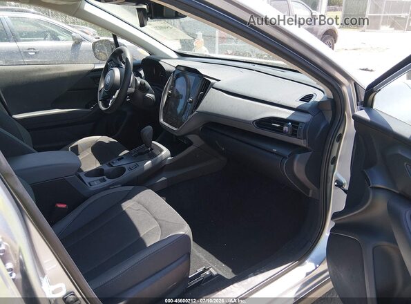4S4GUHD63T3789047 2026 SUBARU CROSSTREK Silver Вид салону спереду