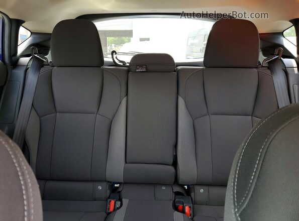 4S4GUHD65T3734082 2026 SUBARU CROSSTREK Blue Vista de los asientos traseros