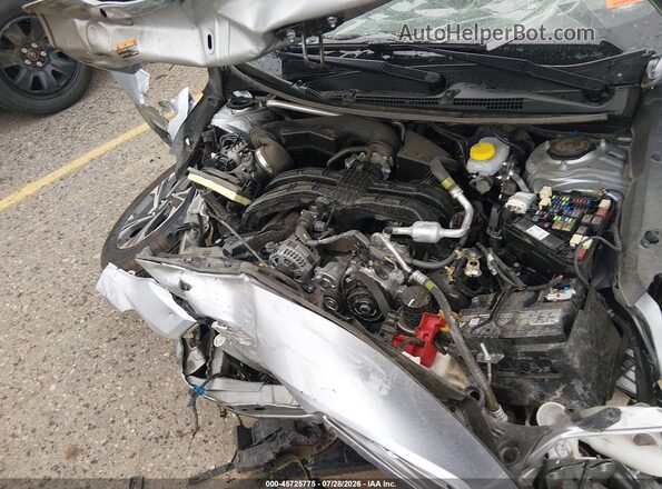 4S4GUHD67T3705618 2026 SUBARU CROSSTREK Silver Вид ззаду